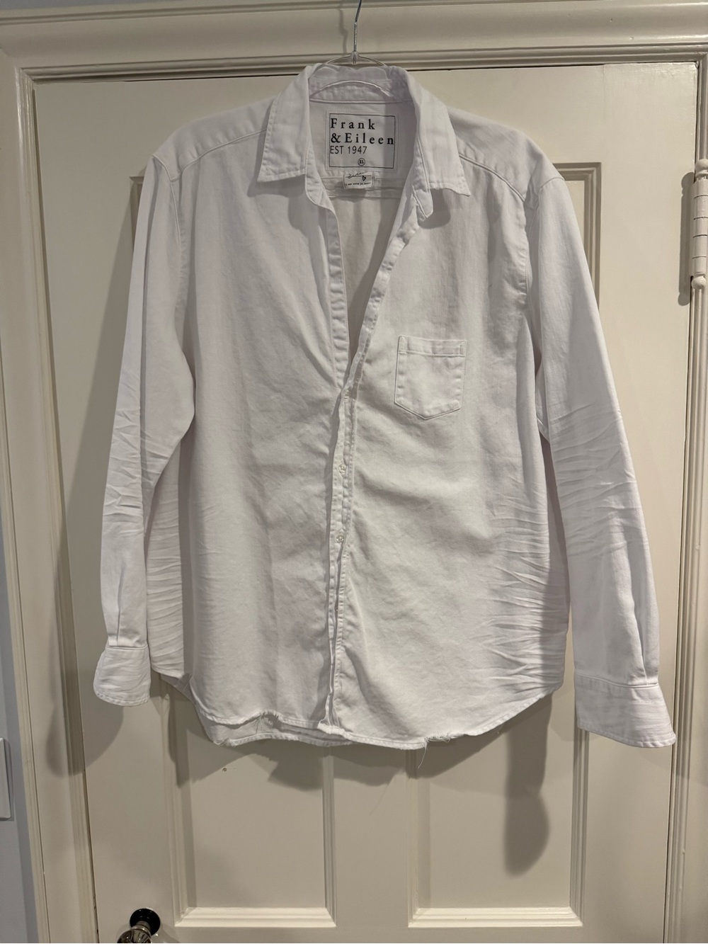 Frank & Eileen White Long-Sleeve Button Down Shirt
